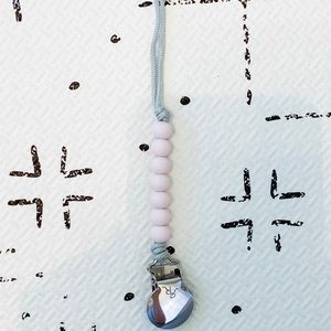 Core Pink Ryan & Rose Clip